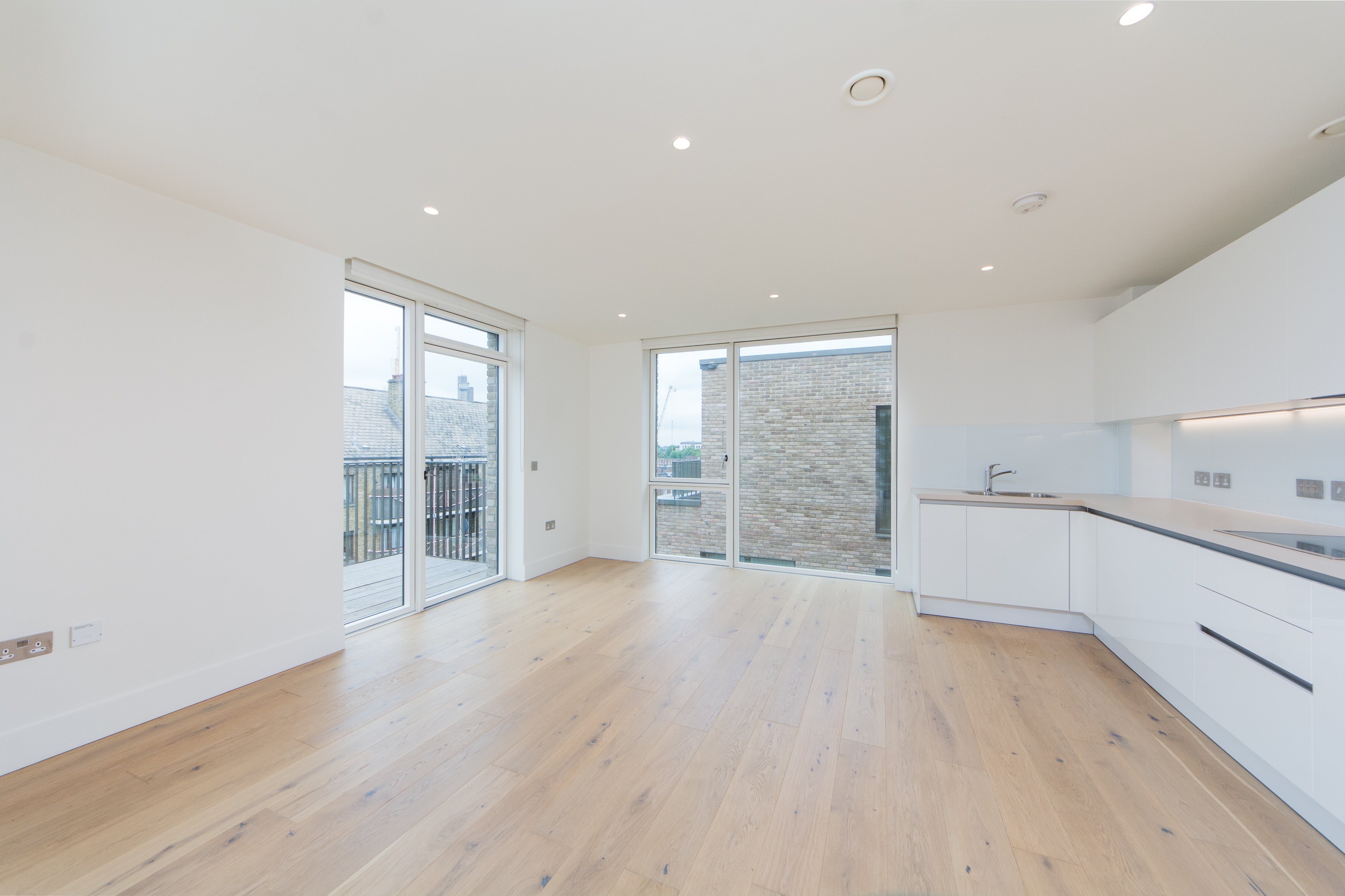 Flat West Row in Greater London