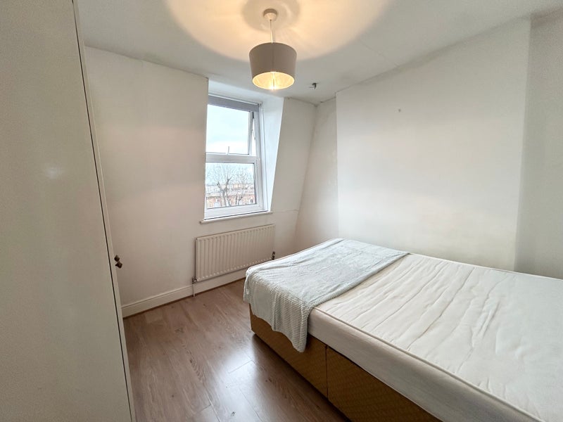 Flat Goldhurst Terrace in Greater London