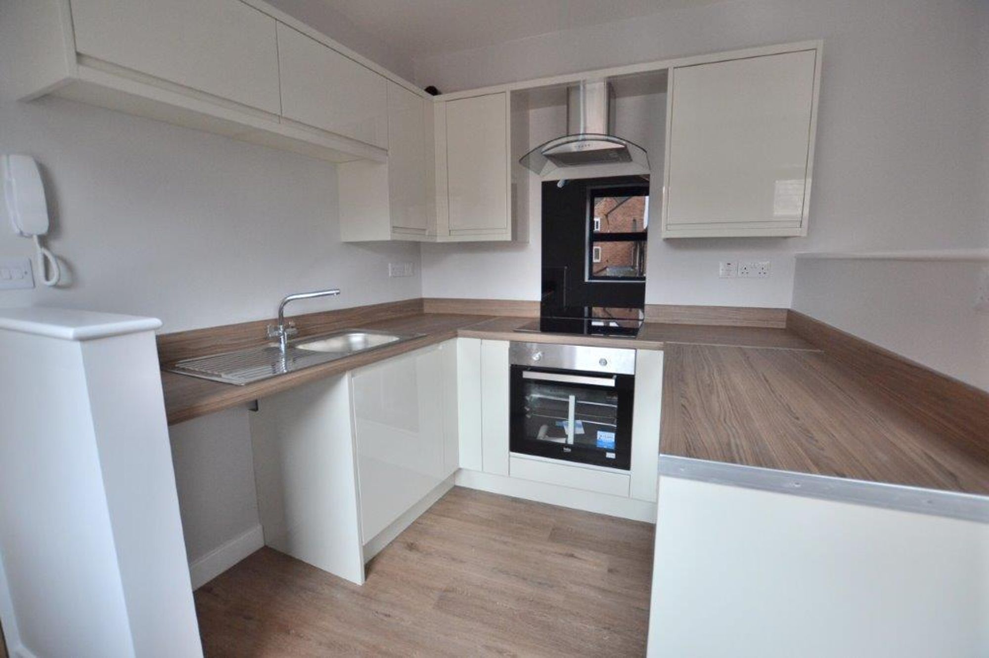 Flat Baxter Gate in Charnwood