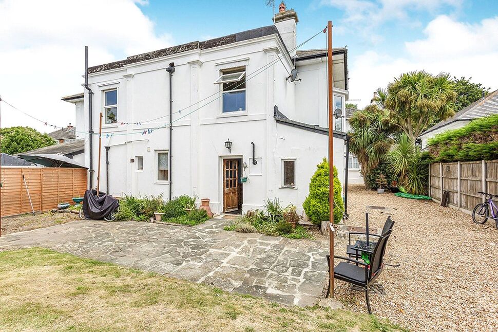 Flat Stamford Avenue in Havant