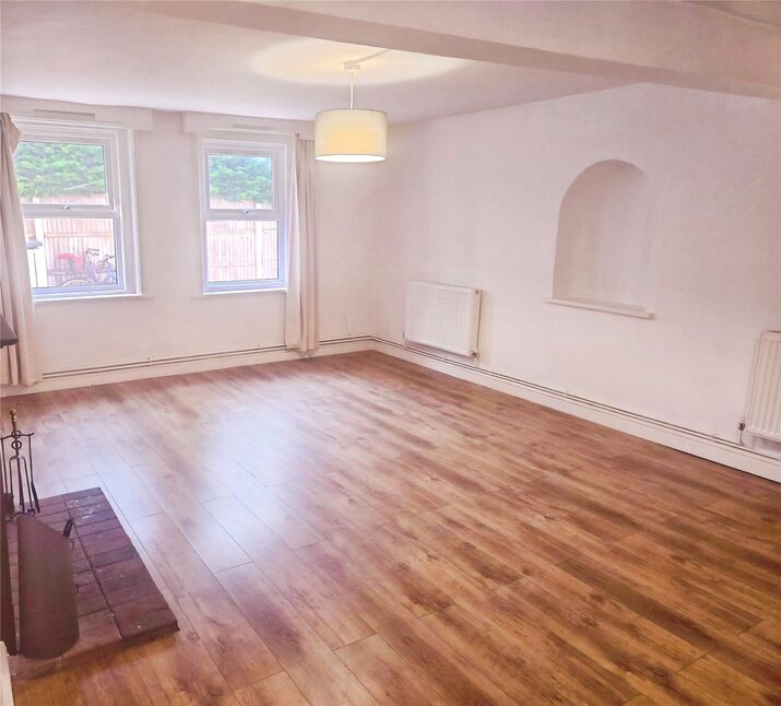 Flat Stamford Avenue in Havant