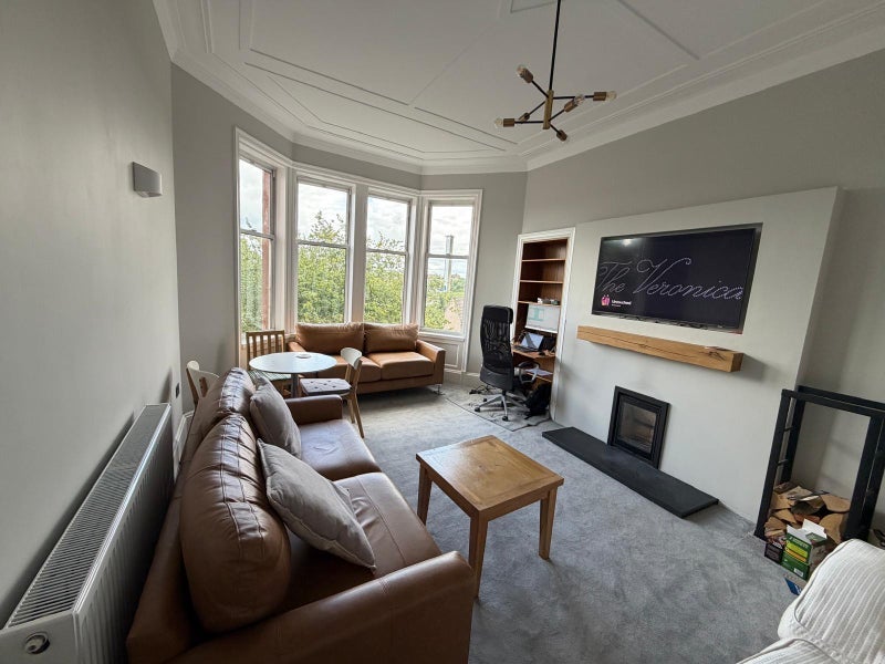Room Beechwood Drive in Glasgow