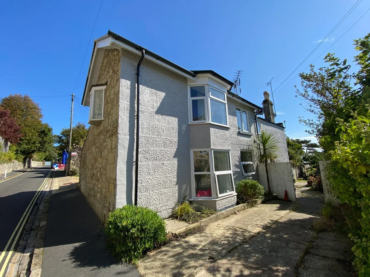 Flat Eastcliff Road in Shanklin