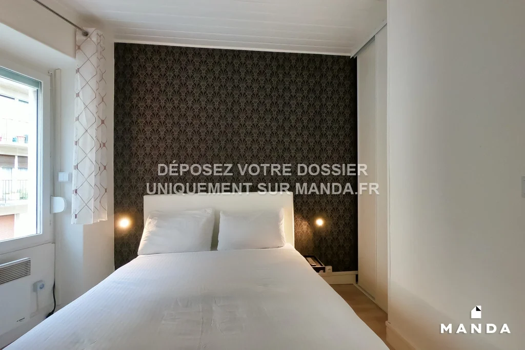 Flat Rue Exelmans in Versailles