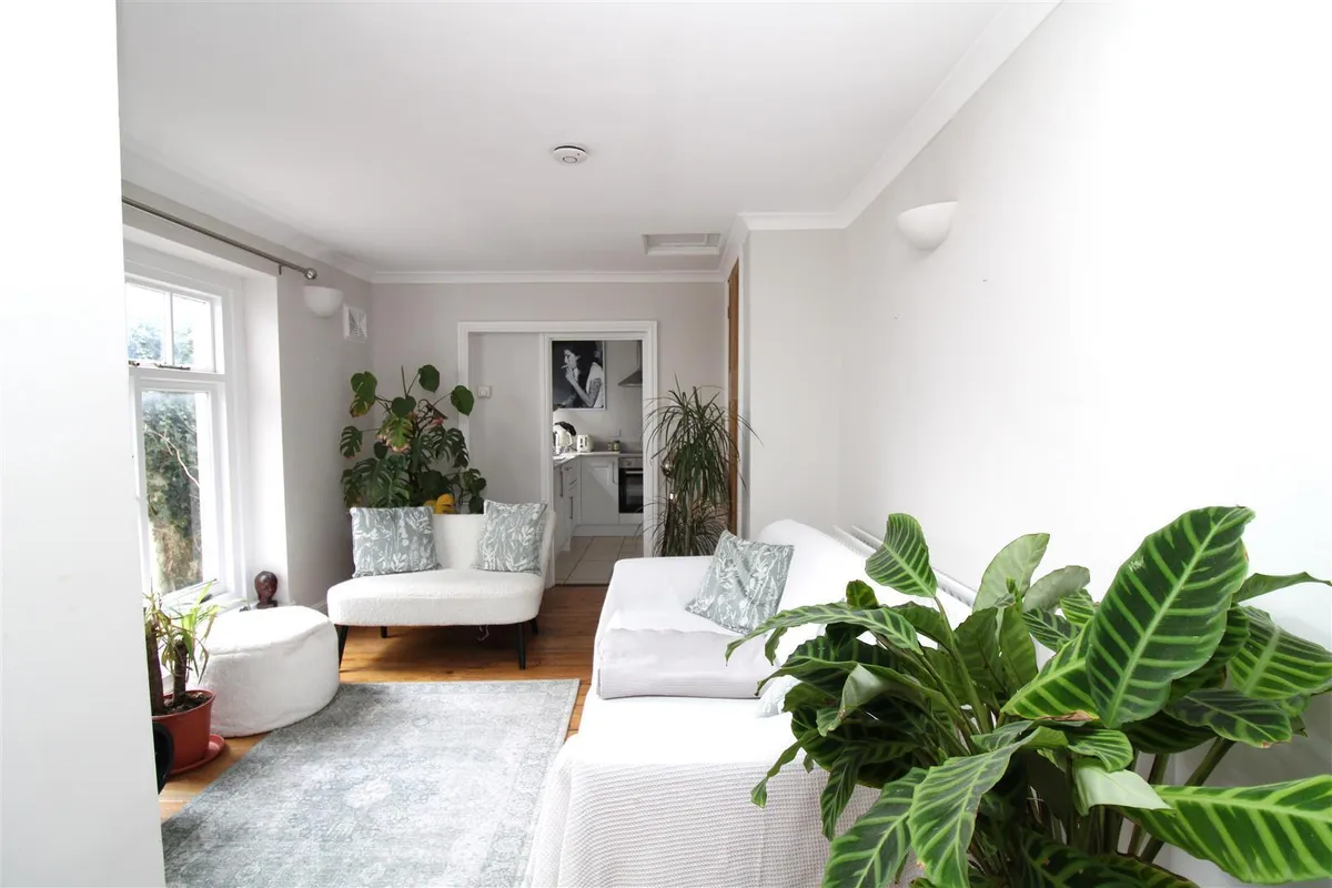 Flat Clifton Terrace in Brighton