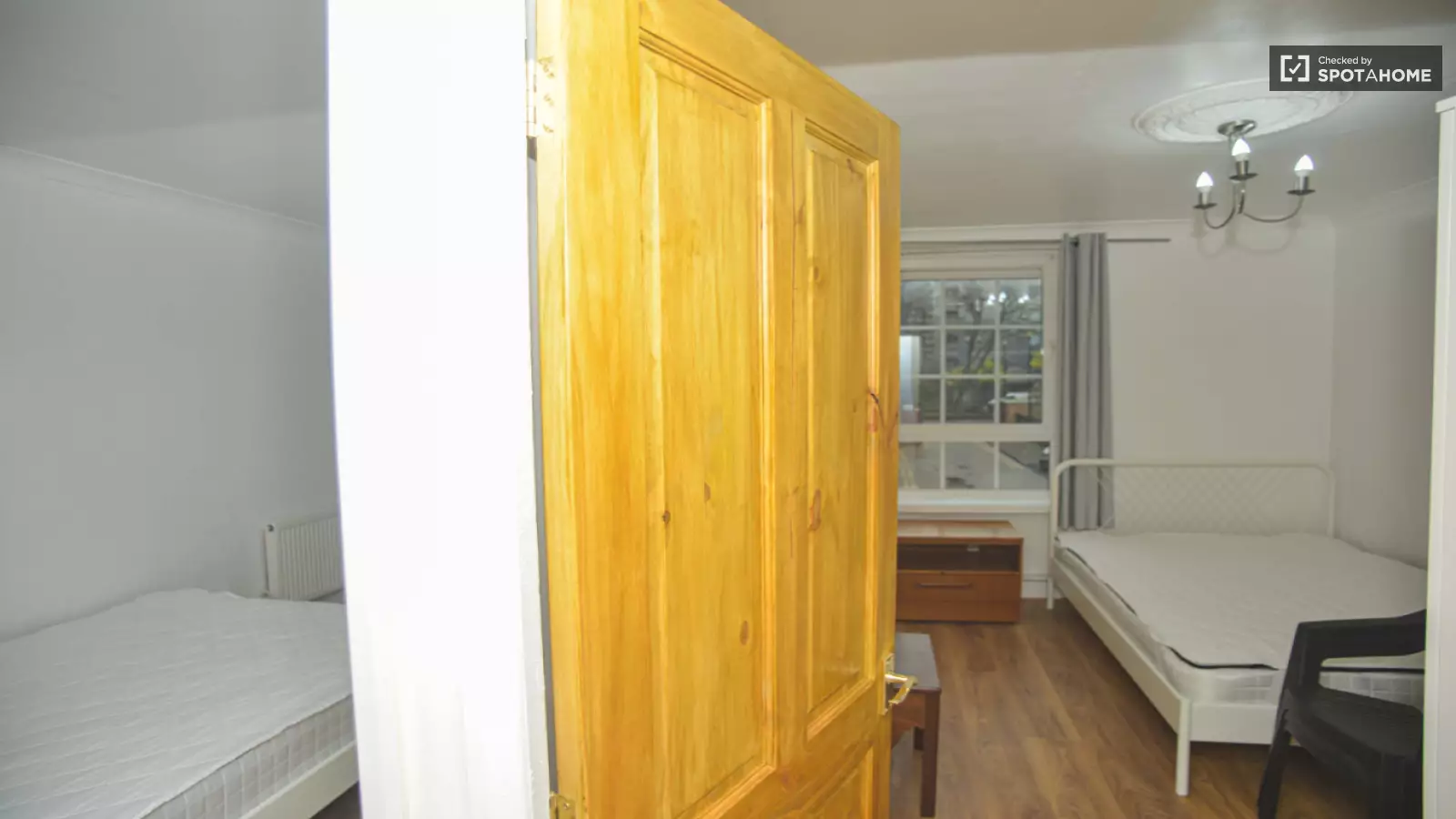 Flat Jasper Walk in Greater London