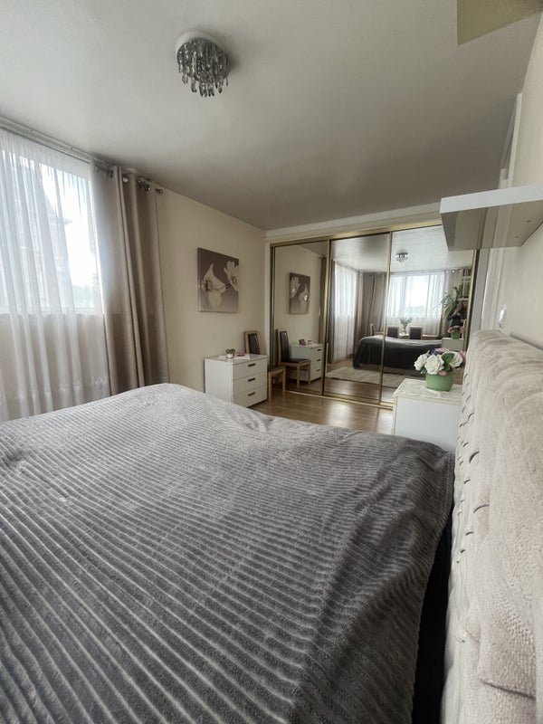 Room Bishop's Bridge Road in City of Westminster