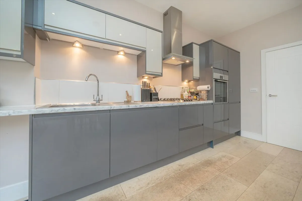 Flat Willcott Road in Greater London