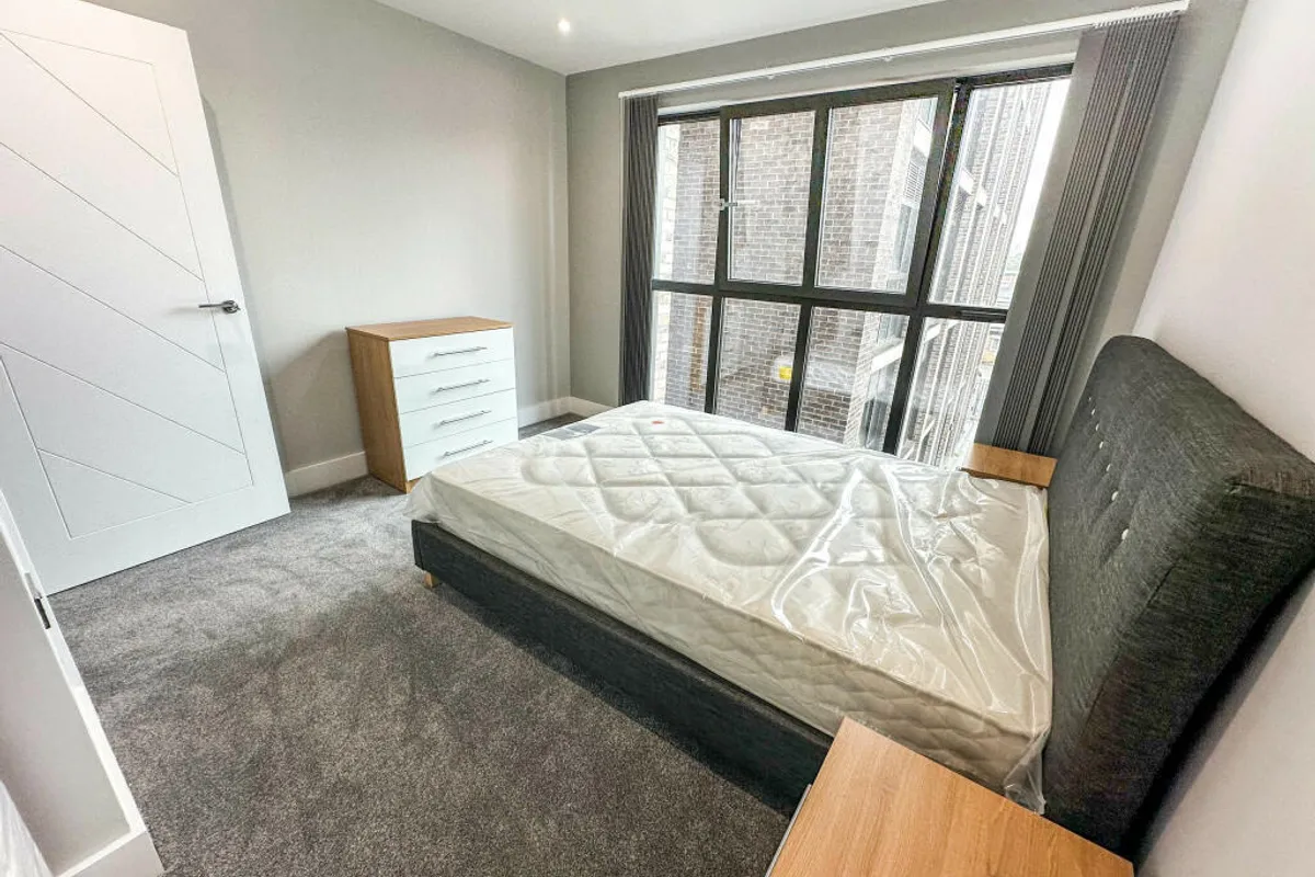 Flat Bowmars Lane in Leicester