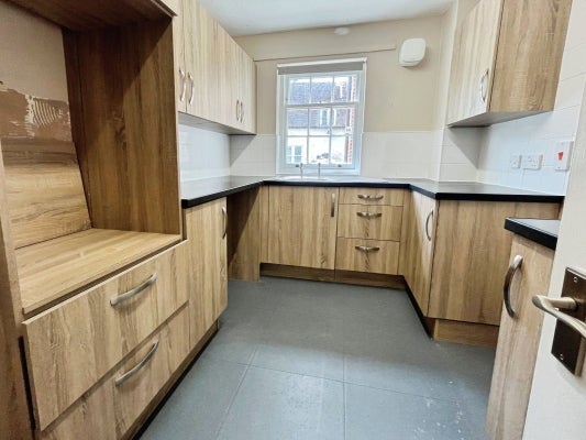 Flat Pines Court in Blandford Forum