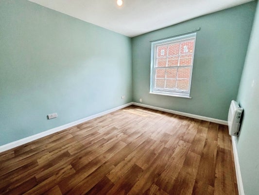 Flat Pines Court in Blandford Forum