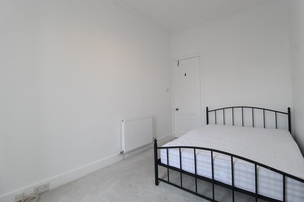 Flat Wallfield Crescent in Aberdeen