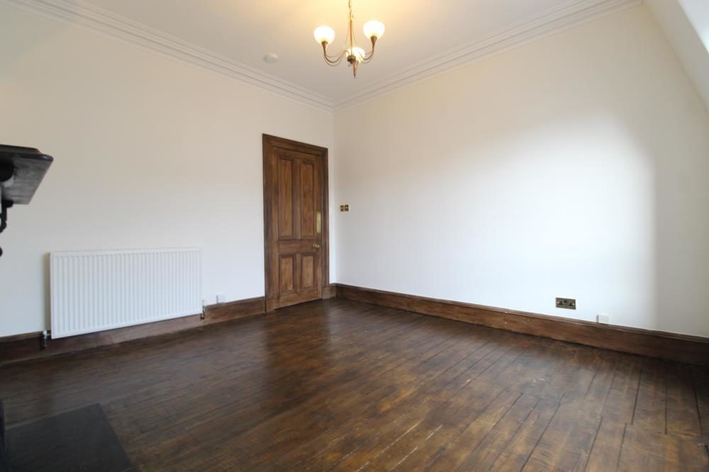 Flat Wallfield Crescent in Aberdeen