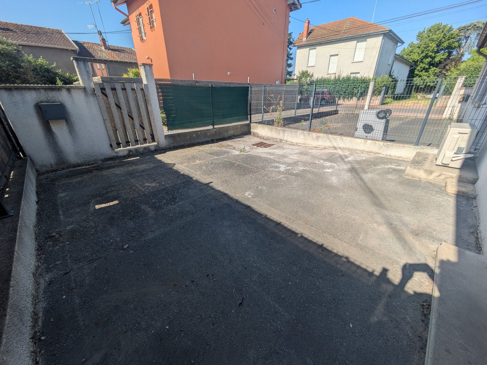 House Rue de Brosse in Feurs