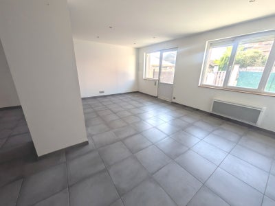 House Rue de Brosse in Feurs