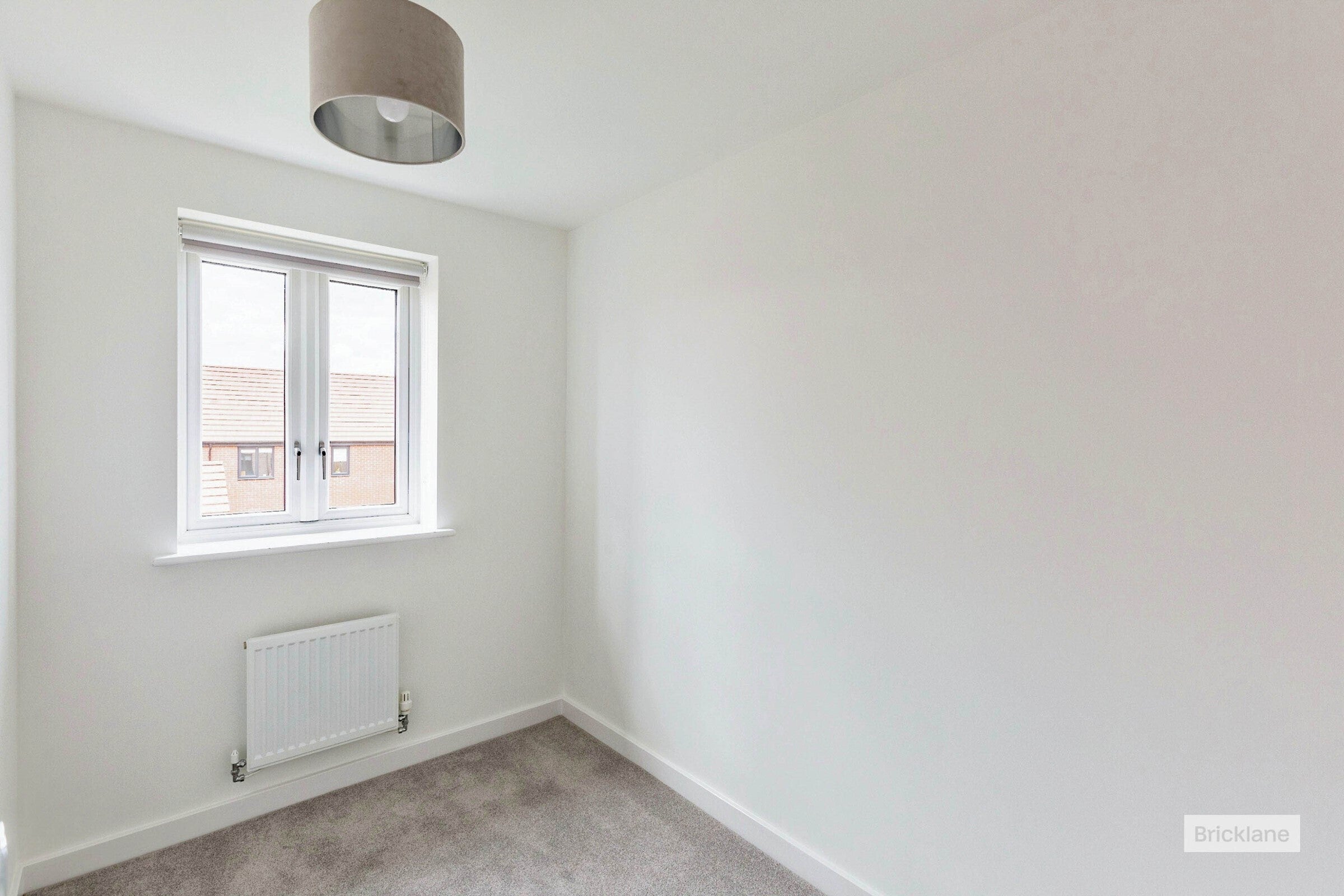 House Gabriel Way in Wellingborough