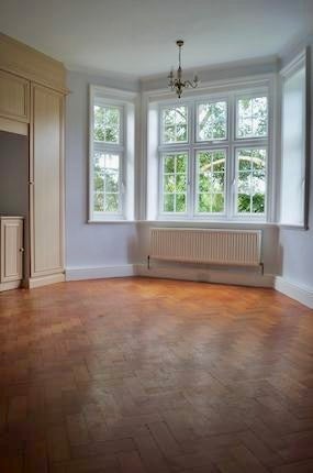 Room Yew Tree Close in Greater London
