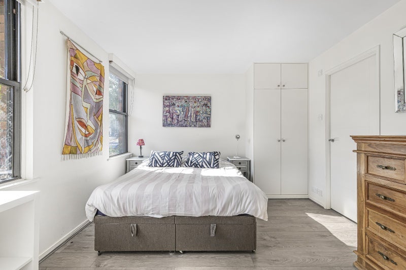Room Rampayne Street in City of Westminster