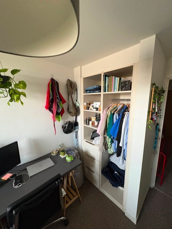 Room Chippenham Road in Manchester