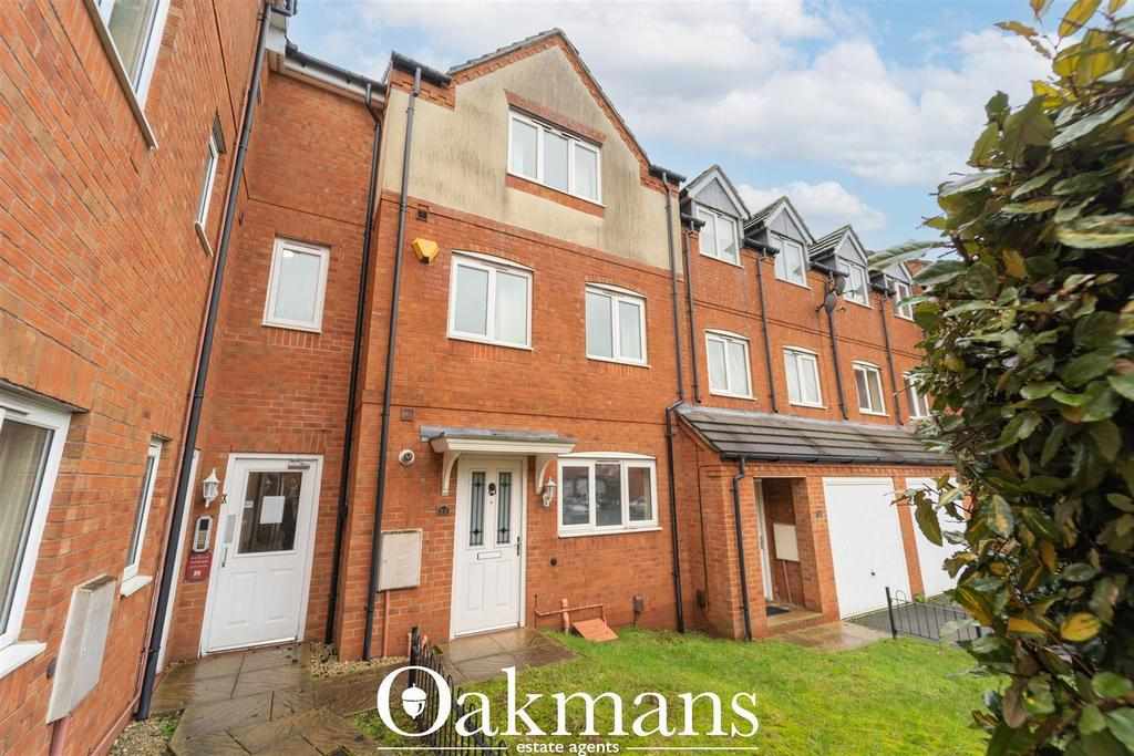Flat Ten Acres Mews in Birmingham