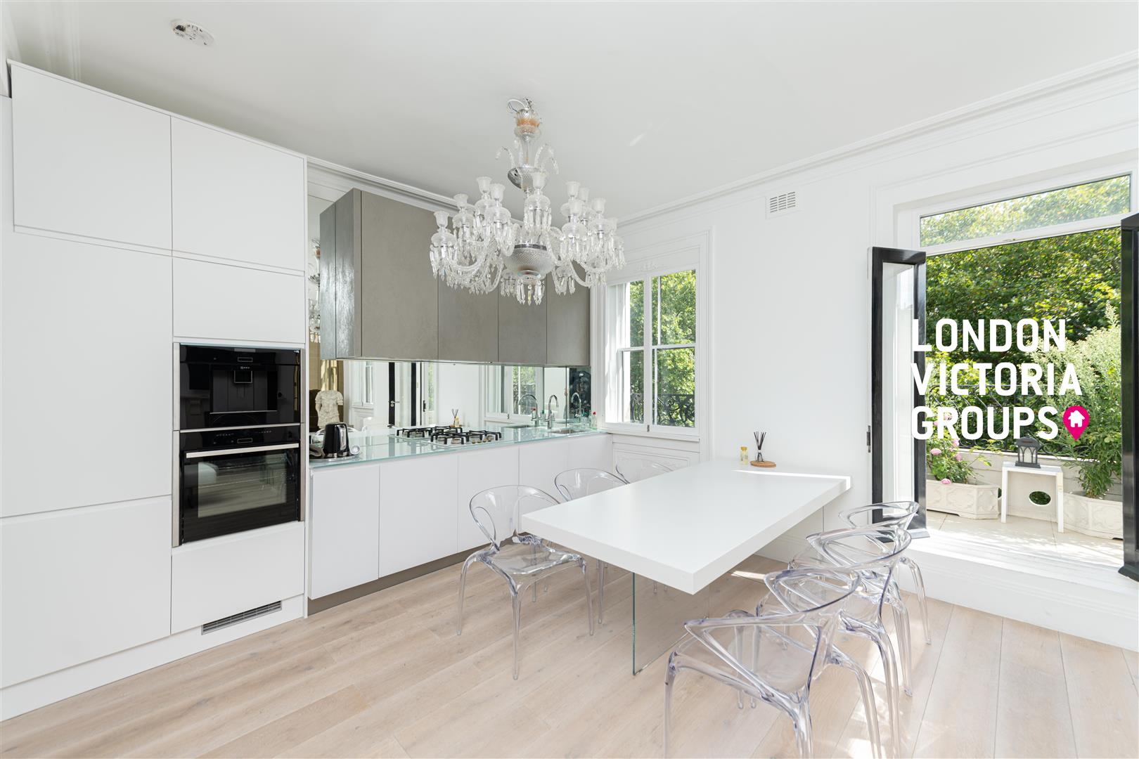 Flat Ennismore Gardens in City of Westminster