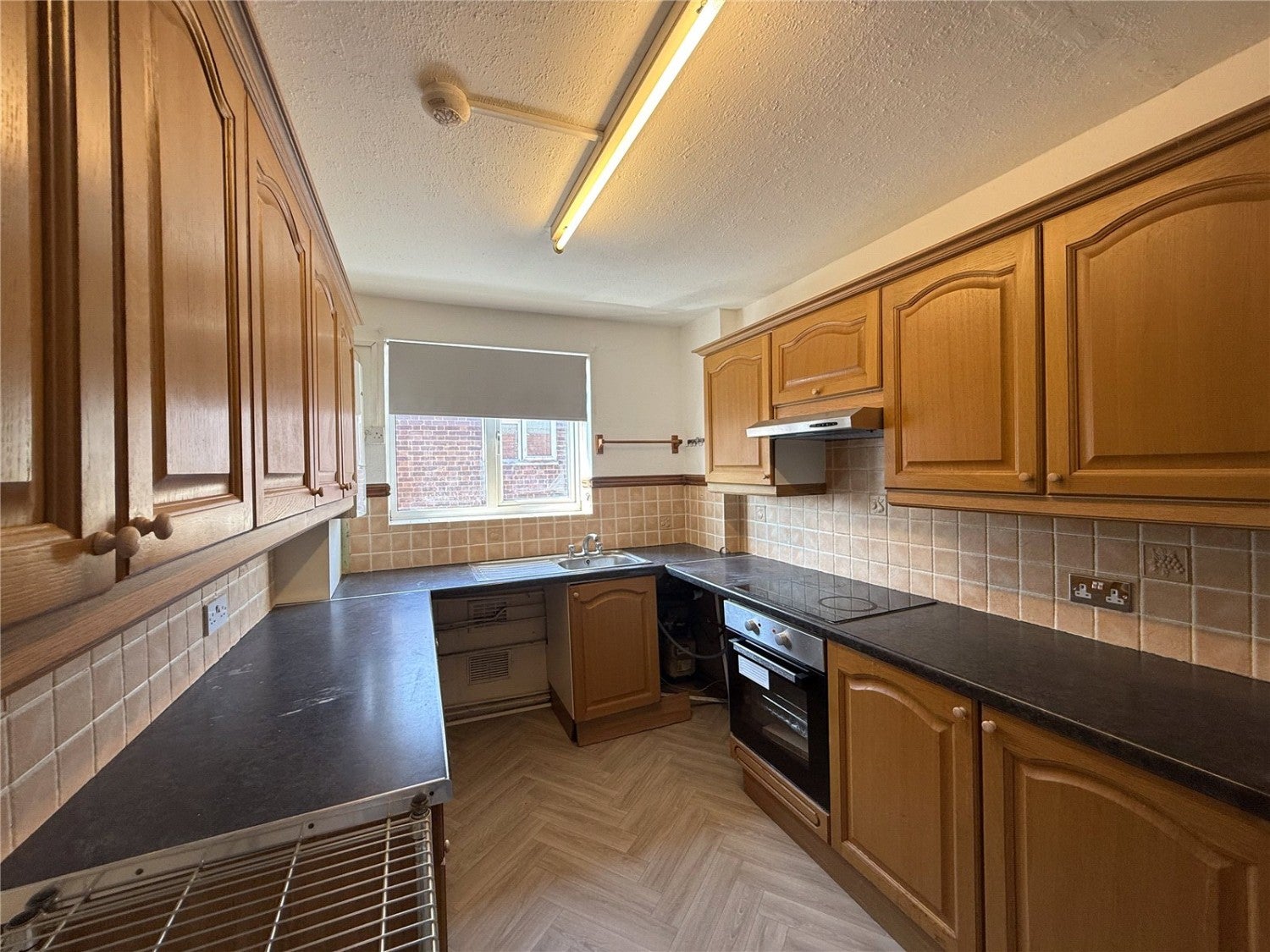 Flat Palmerston Road in Greater London