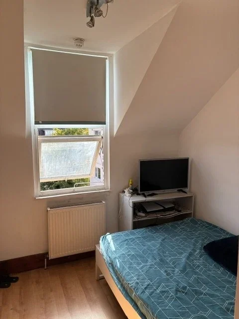 Room Regent's Park Road in Greater London
