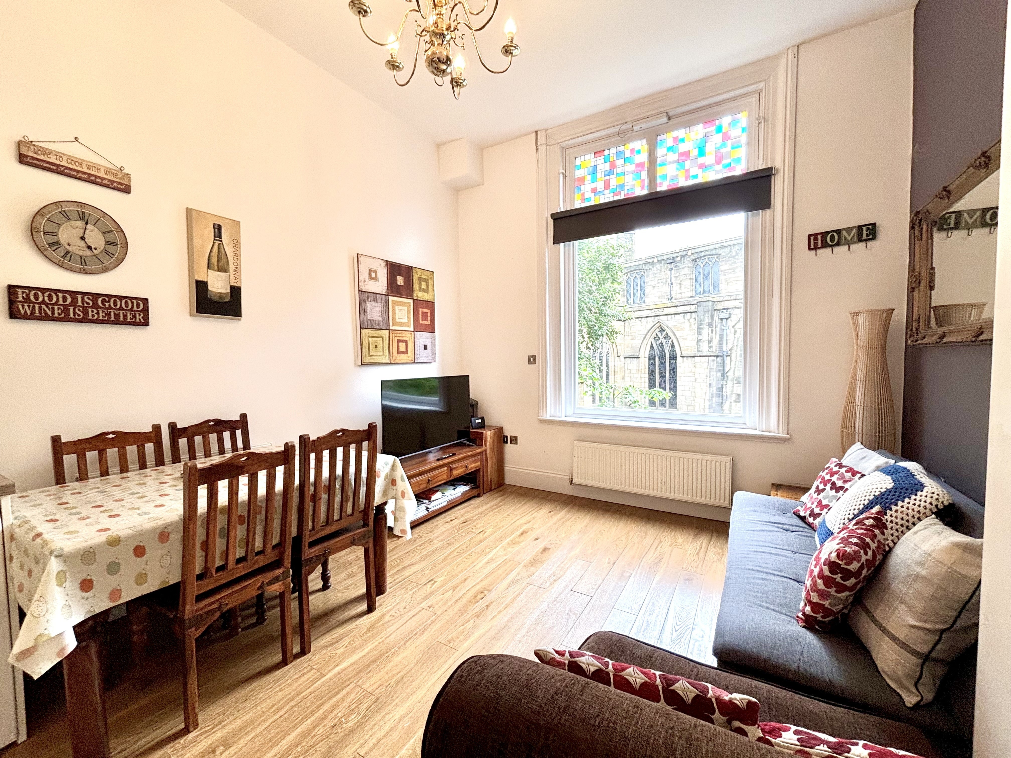 Flat Amen Corner in Newcastle upon Tyne