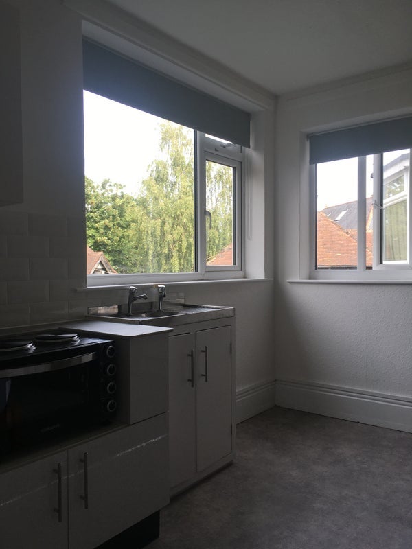 Flat Kenwood Park Road in Sheffield