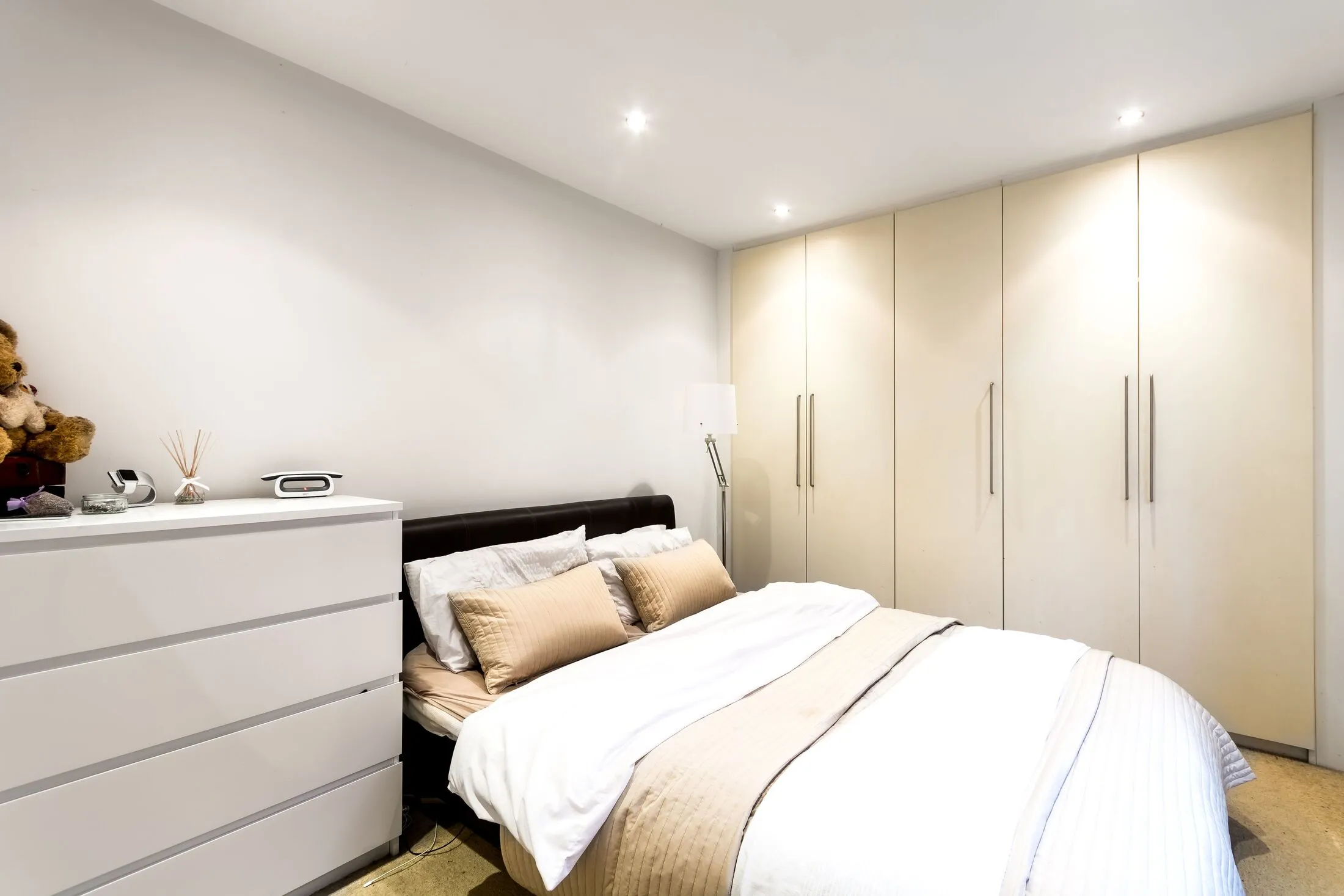 Flat Englefield Road in Greater London