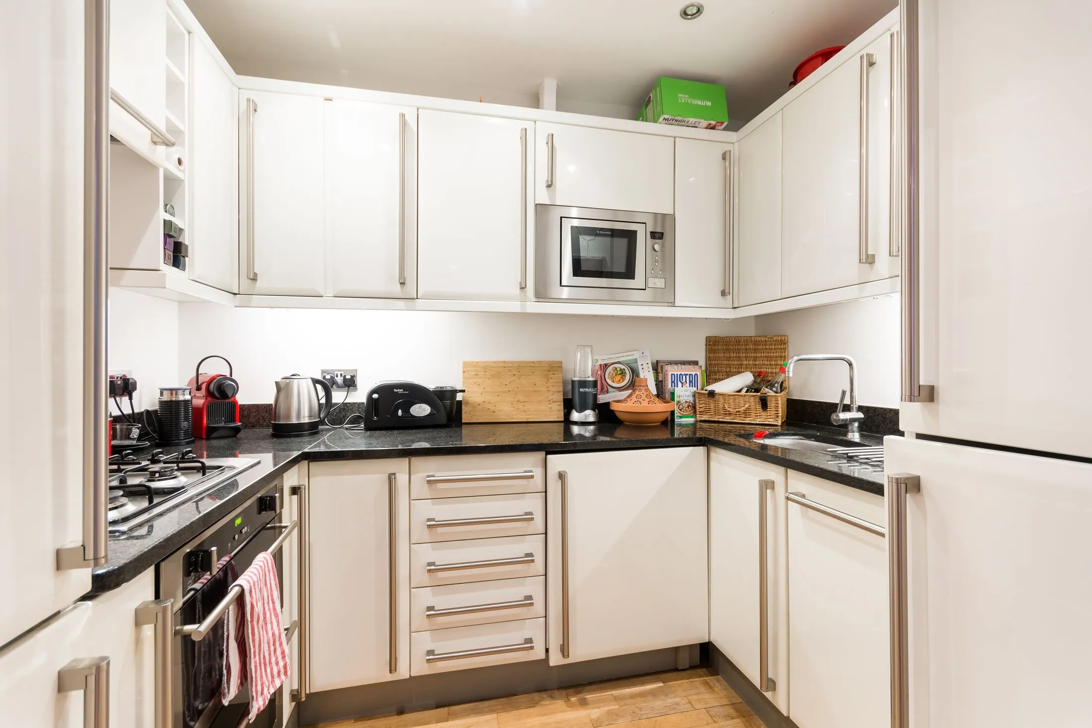 Flat Englefield Road in Greater London