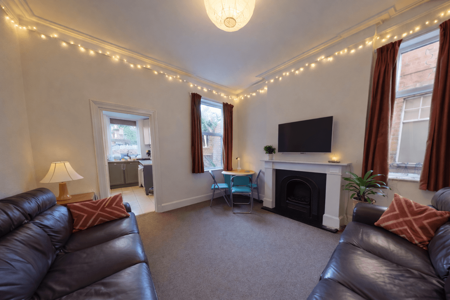 Flat Devonshire Promenade in Nottingham
