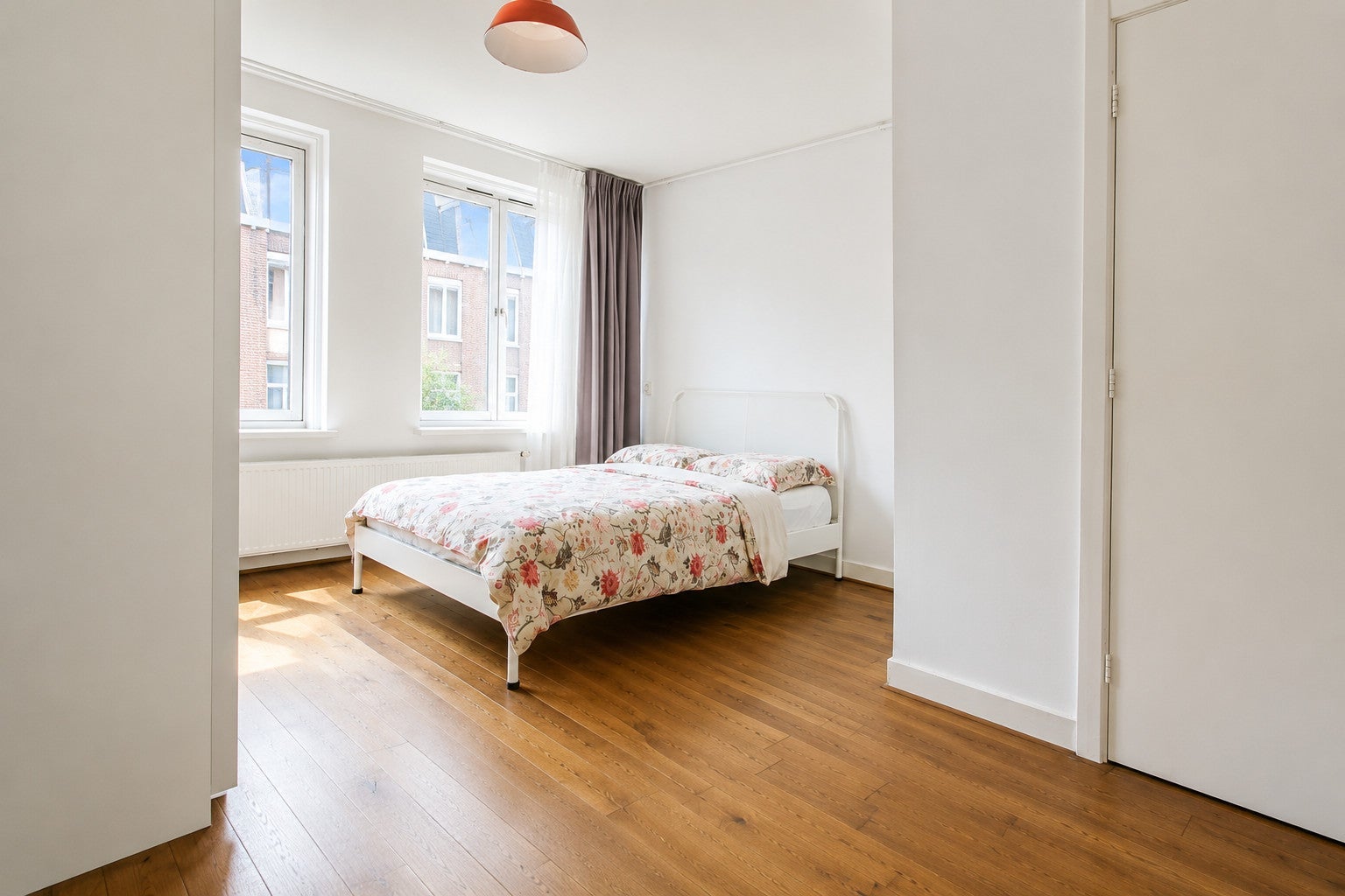 Appartement Reinier Claeszenstraat in Amsterdam