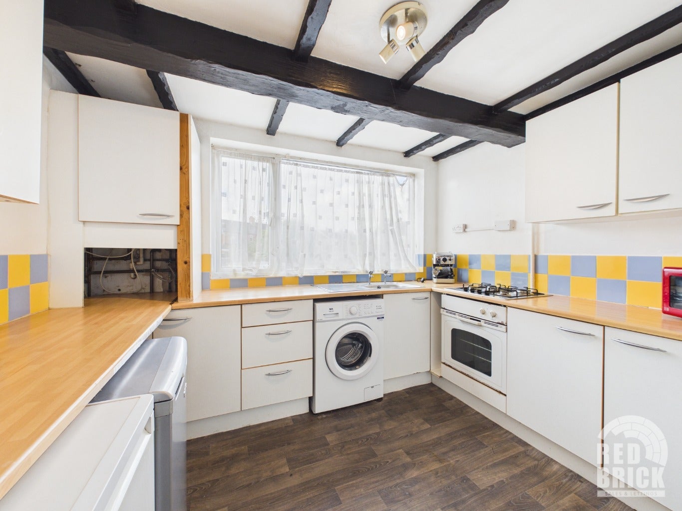 Flat Whitnash Grove in Coventry