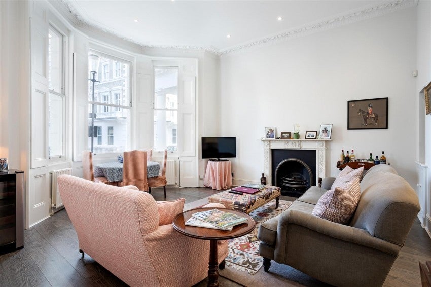 Flat Cranley Gardens in Greater London