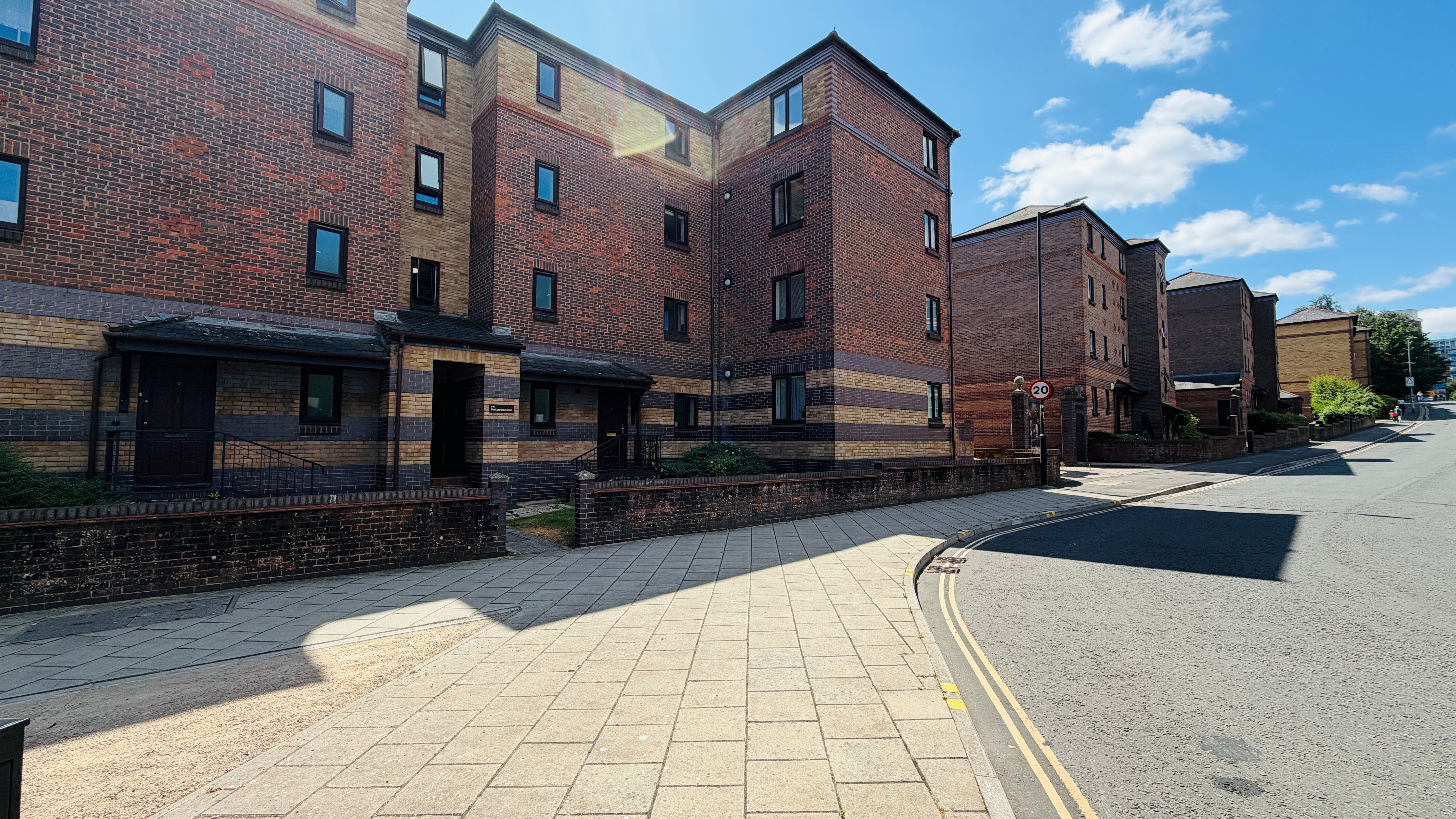 Flat Redcliff Mead Lane in Bristol