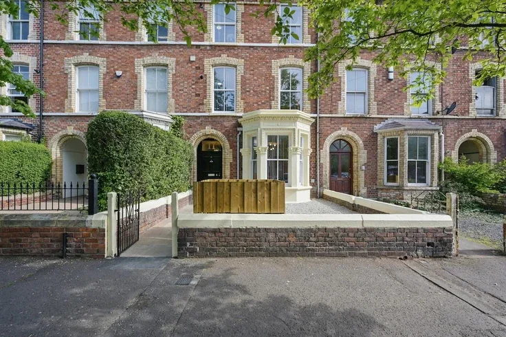 Flat Ulsterville Avenue in Belfast