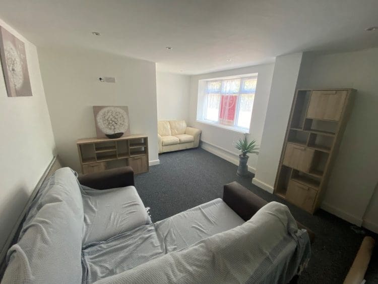 Room Boscow Crescent in St Helens