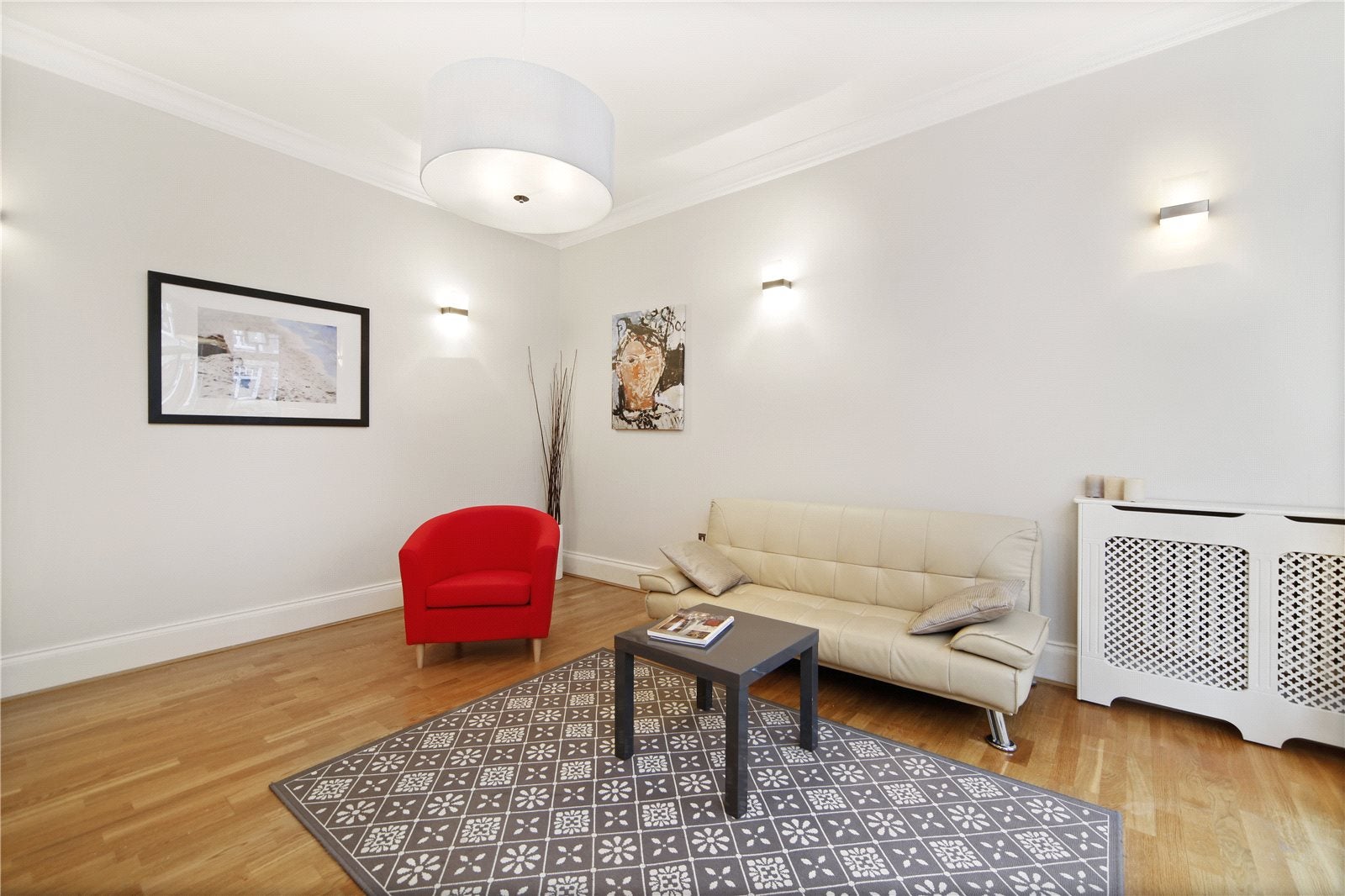 Flat Montagu Mansions in City of Westminster