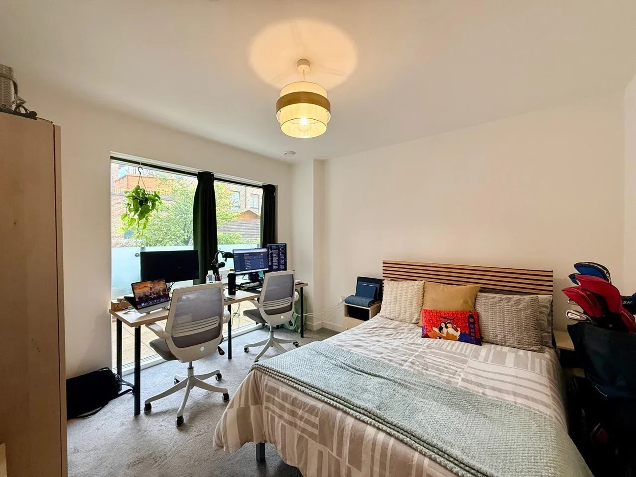 Flat Achill Close in Greater London