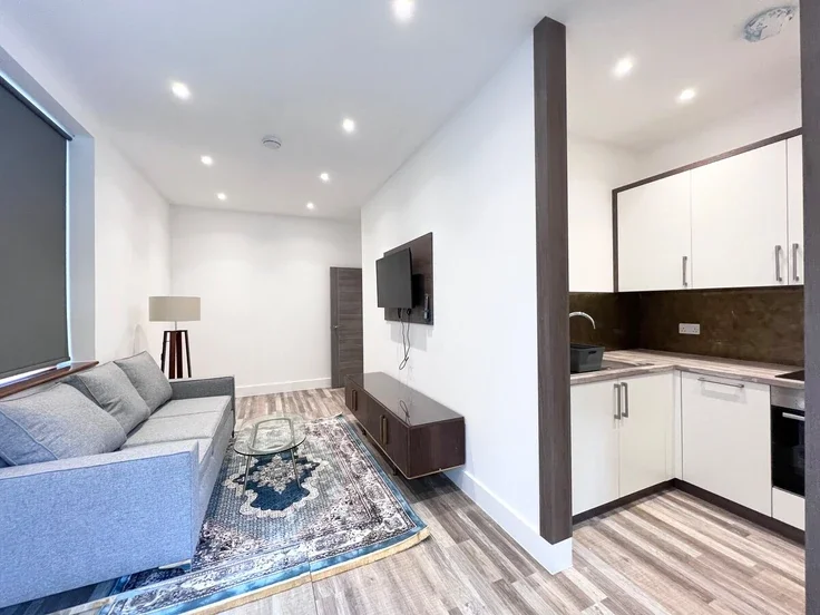 Flat Milburn Avenue in Milton Keynes