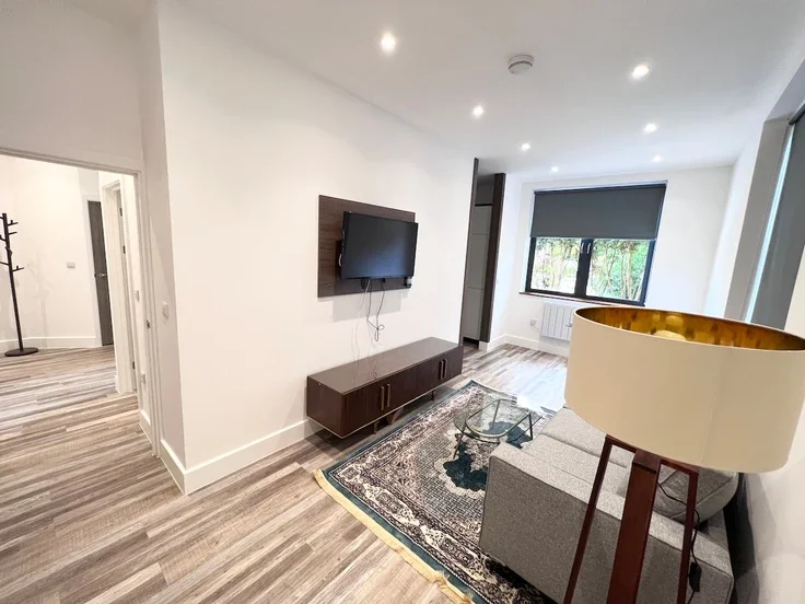Flat Milburn Avenue in Milton Keynes