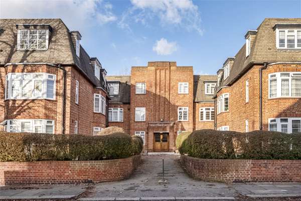 Flat Hastings Road in Greater London