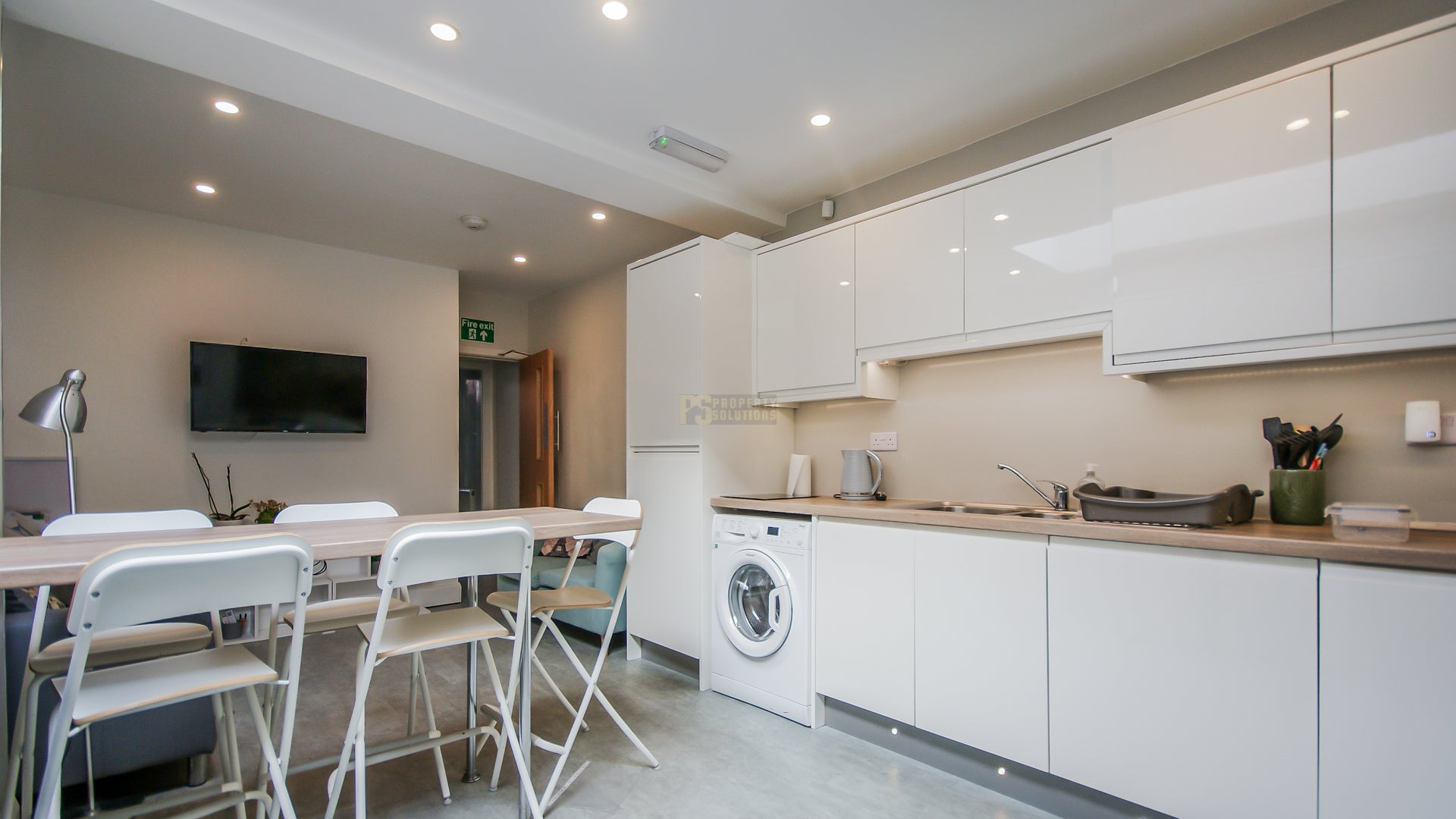 Room Lime Avenue in Birmingham