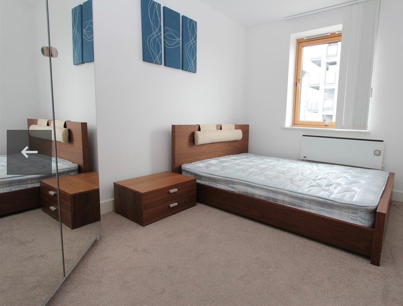 Room Armouries Drive in Leeds