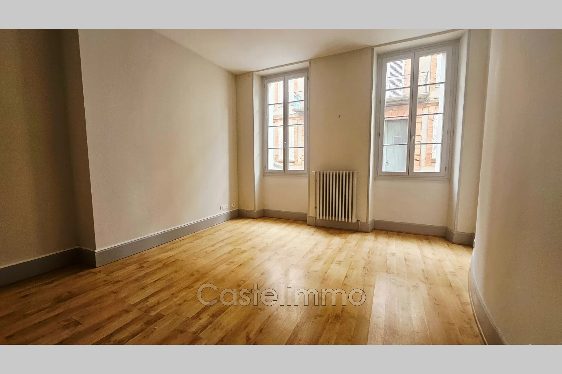 Flat Boulevard Louis Sicre in Castelsarrasin
