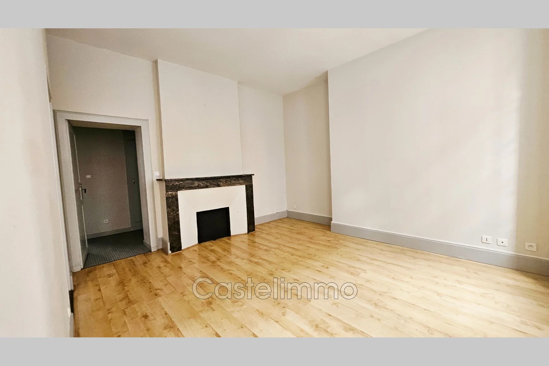 Flat Boulevard Louis Sicre in Castelsarrasin