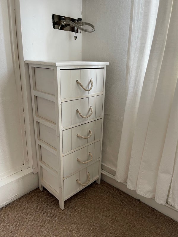 Room Third Avenue in Greater London