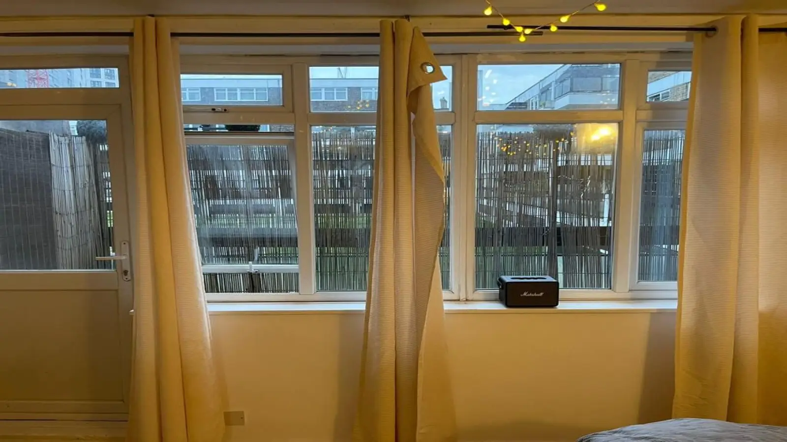 Room East Road in Greater London