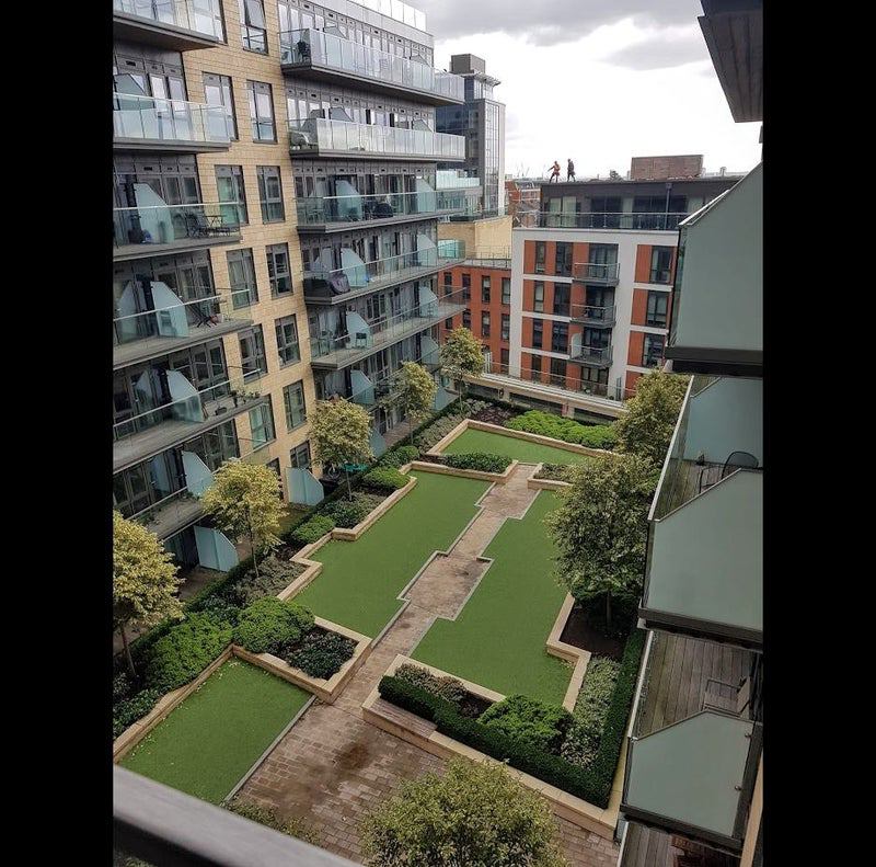 Room Market Street in Greater London
